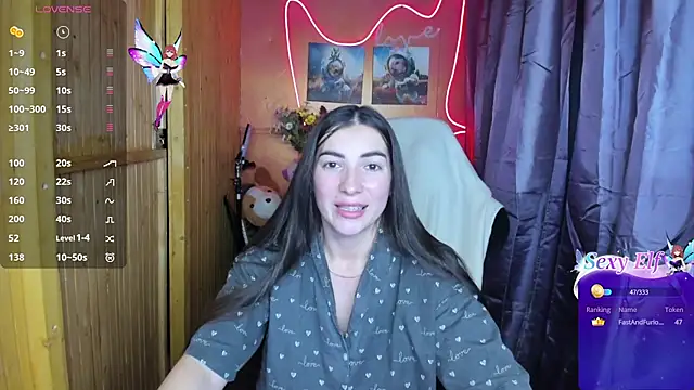 Snapshot of Fiery_Brunette_ chatting on 12/27/24, 03:48 Fiery Brunette online show from 12/27/24, 03:48