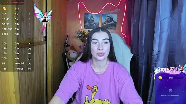 Snapshot of Fiery_Brunette_ chatting on 01/25/25, 07:06 Fiery Brunette online show from 01/25/25, 07:06