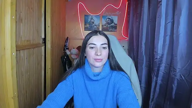 Snapshot of Fiery_Brunette_ chatting on 02/13/25, 04:50 Fiery Brunette online show from 02/13/25, 04:50