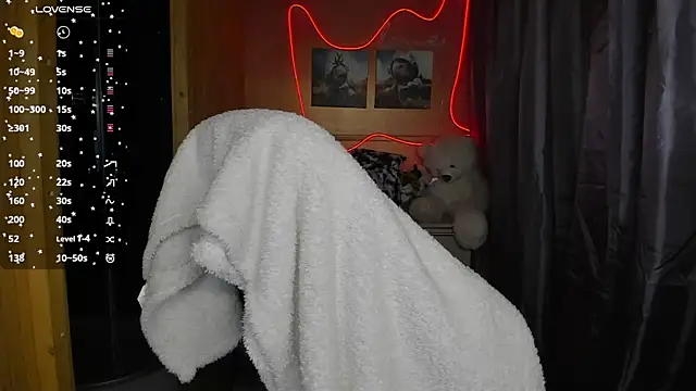 Snapshot of Fiery_Brunette_ chatting on 03/08/25, 03:02 Fiery Brunette online show from 03/08/25, 03:02