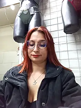 Snapshot of Paula382023 chatting on 01/10/25, 11:29 Paula382023 online show from 01/10/25, 11:29