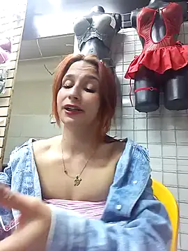 Snapshot of Paula382023 chatting on 02/03/25, 11:05 Paula382023 online show from 02/03/25, 11:05