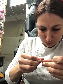 Snapshot of Paula382023 chatting on 03/04/25, 07:32 Paula382023 online show from 03/04/25, 07:32