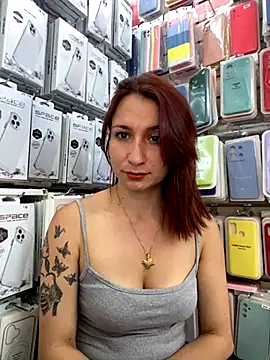 Snapshot of Paula382023 chatting on 10/23/25, 06:50 Paula382023 online show from 10/23/25, 06:50