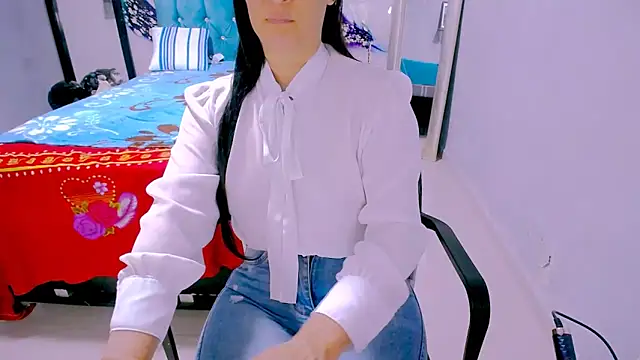 Snapshot of BitterMomXxx chatting on 03/30/26, 02:07 BitterMomXxx online show from 03/30/26, 02:07