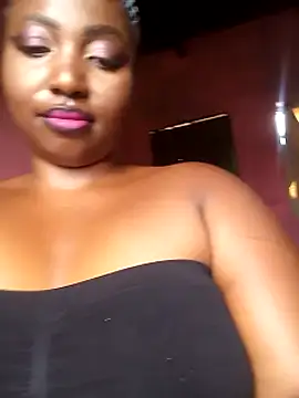 Snapshot of JUICYASSxxx chatting on 12/14/25, 08:20 JUICYASSxxx online show from 12/14/25, 08:20