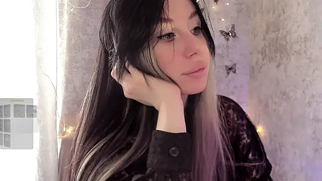 Snapshot of elena_addiction chatting on 02/18/26, 05:14 elena addiction online show from 02/18/26, 05:14