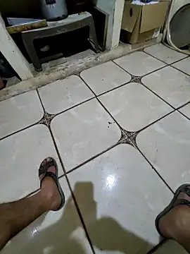 Snapshot of khema99 chatting on 09/20/25, 12:33 khema99 online show from 09/20/25, 12:33