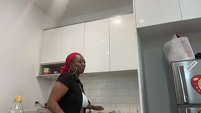 ChocolateCakeQueen online show from 01/30/25, 02:49