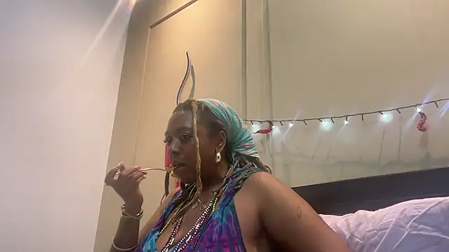 ChocolateCakeQueen online show from 02/26/25, 01:21