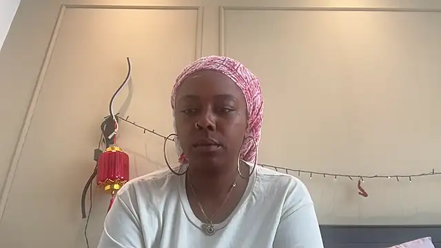 ChocolateCakeQueen online show from 02/27/25, 06:42