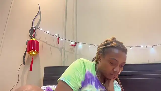 ChocolateCakeQueen online show from 03/23/25, 03:54