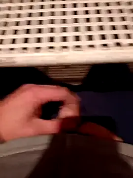 Snapshot of Mattias38 chatting on 11/09/25, 08:51 Mattias38 online show from 11/09/25, 08:51