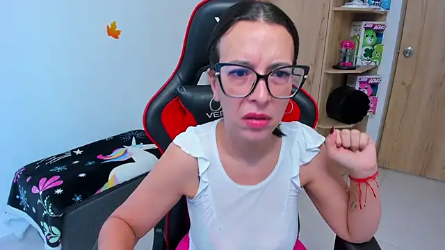  amanda seyfried19 online show from 01/20/25, 03:07