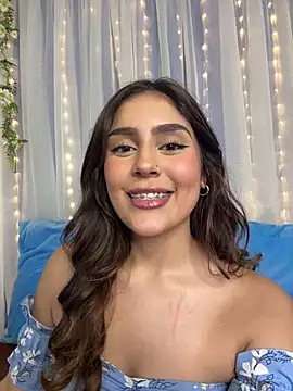 HazzelGray online show from 02/28/25, 06:31