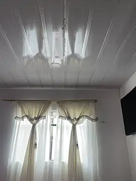 hannahb-e online show from 03/12/26, 04:13