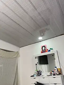 hannahb-e online show from 03/17/26, 06:11