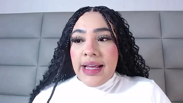 emily brontee  online show from 01/06/25, 01:19