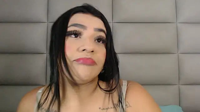 emily brontee  online show from 03/15/25, 12:34