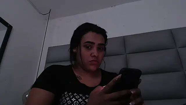 emily brontee  online show from 09/25/25, 03:49