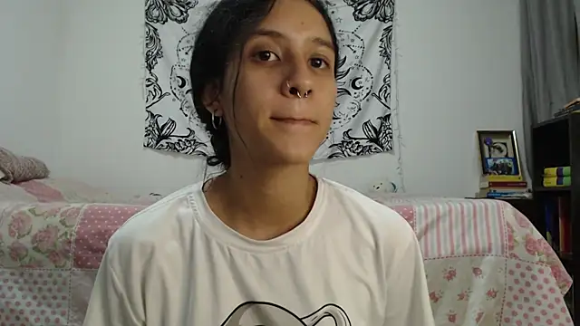 AlinaWoolf  online show from 01/03/25, 11:44