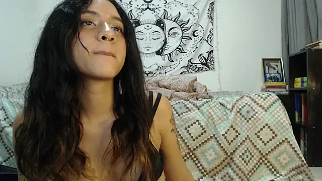 AlinaWoolf  online show from 02/02/25, 06:48