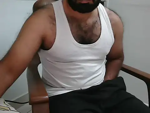 Tamil Boy28 online show from 12/14/25, 04:34