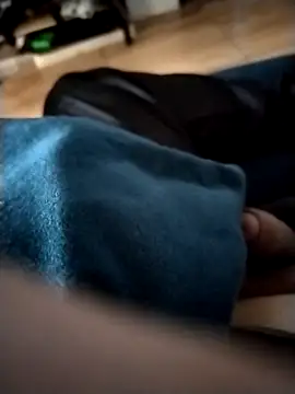 Snapshot of BarbudoSP35 chatting on 10/20/25, 05:02 BarbudoSP35 online show from 10/20/25, 05:02