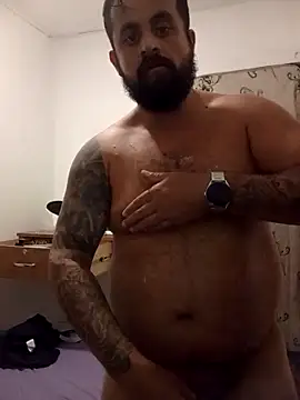 Snapshot of BarbudoSP35 chatting on 04/24/26, 03:31 BarbudoSP35 online show from 04/24/26, 03:31