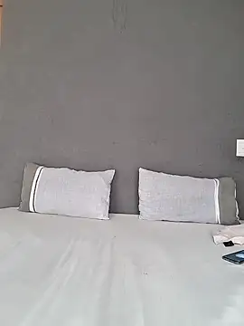 Jazmine-Blue online show from 12/28/24, 08:48