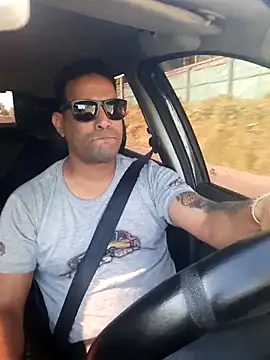 hecwil8 online show from 10/03/25, 11:51