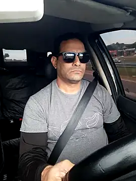 hecwil8 online show from 10/29/25, 11:23