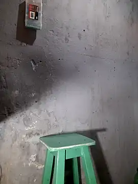 Snapshot of hecwil8 chatting on 03/10/26, 12:54 hecwil8 online show from 03/10/26, 12:54