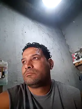 Snapshot of hecwil8 chatting on 03/12/26, 12:55 hecwil8 online show from 03/12/26, 12:55