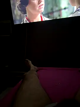 Snapshot of gigetto1977 chatting on 11/04/25, 02:21 gigetto1977 online show from 11/04/25, 02:21