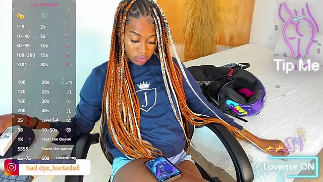 shenielxx online show from 02/20/26, 01:55