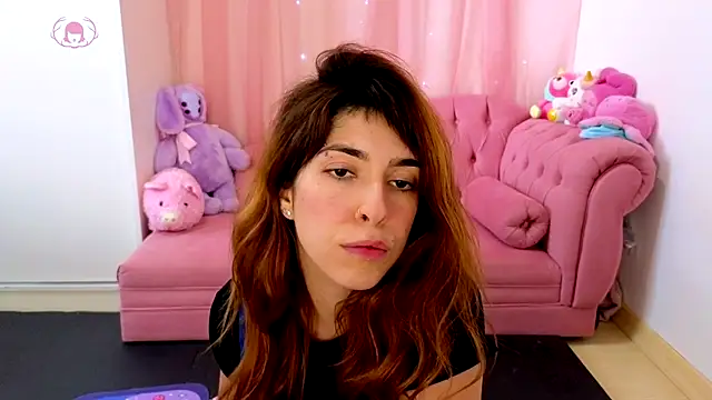 AuroraKatsy online show from 11/18/25, 08:57