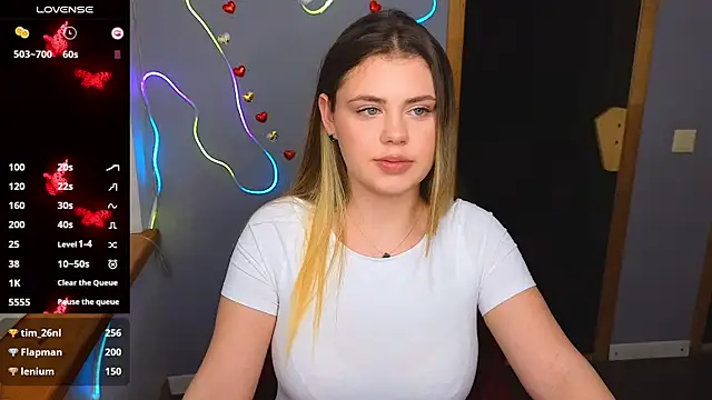 Snapshot of IsabellaBler chatting on 02/09/25, 04:29 IsabellaBler online show from 02/09/25, 04:29