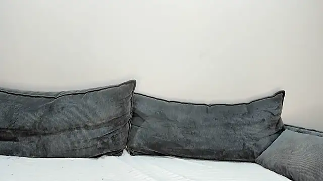 Snapshot of JennyRosh chatting on 03/29/26, 08:09 JennyRosh online show from 03/29/26, 08:09