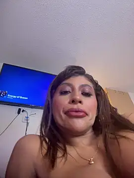 Snapshot of canela_10 chatting on 07/03/26, 03:02 canela 10 online show from 07/03/26, 03:02