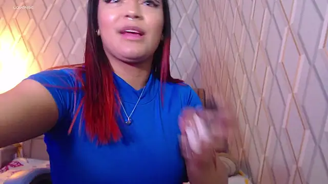 NicolleTaylor online show from 02/04/25, 06:14