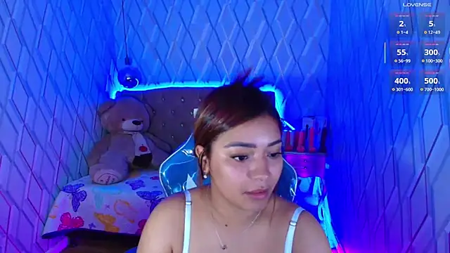 NicolleTaylor online show from 10/09/25, 02:42