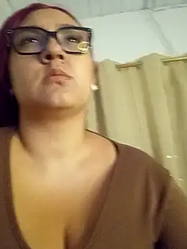 Snapshot of Isabella_Du chatting on 04/27/26, 03:04 Isabella Du online show from 04/27/26, 03:04