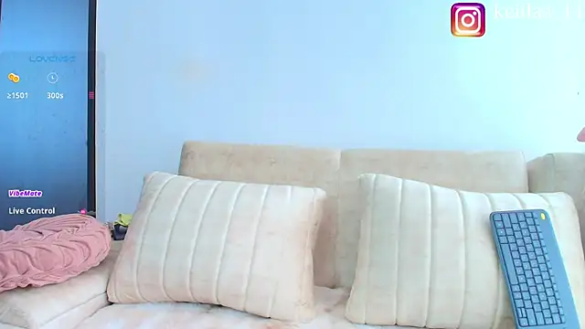 Snapshot of Keidancee chatting on 12/17/25, 05:08 Keidancee online show from 12/17/25, 05:08