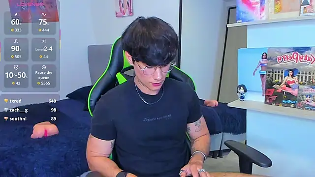 Snapshot of JayHotxxx chatting on 03/10/26, 12:37 JayHotxxx online show from 03/10/26, 12:37