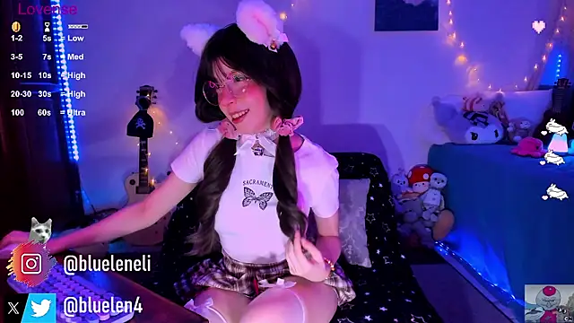 Snapshot of bluelen chatting on 01/29/25, 08:08 bluelen online show from 01/29/25, 08:08