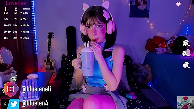 Snapshot of bluelen chatting on 03/02/25, 08:27 bluelen online show from 03/02/25, 08:27