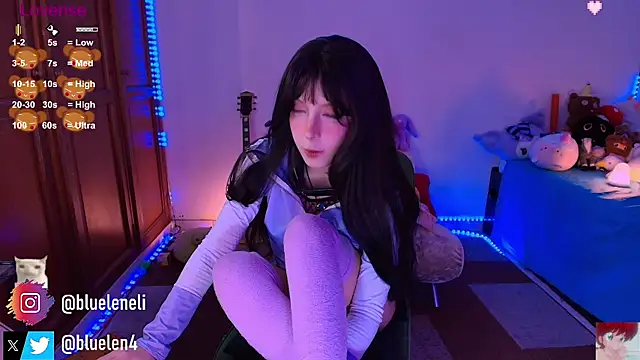 Snapshot of bluelen chatting on 09/27/25, 11:48 bluelen online show from 09/27/25, 11:48