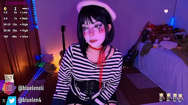 Snapshot of bluelen chatting on 03/15/26, 10:43 bluelen online show from 03/15/26, 10:43