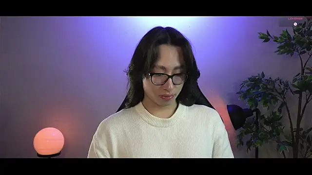 Snapshot of SrLuis18 chatting on 01/23/25, 09:18 SrLuis18 online show from 01/23/25, 09:18